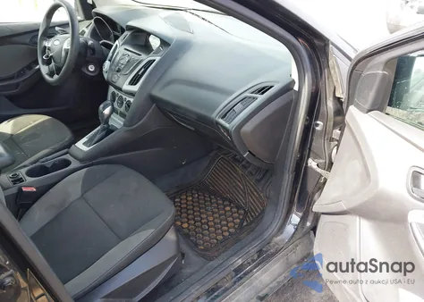 2012 Ford Focus Se z USA, uszkodzony, nr VIN 1FAHP3F2XCL170139